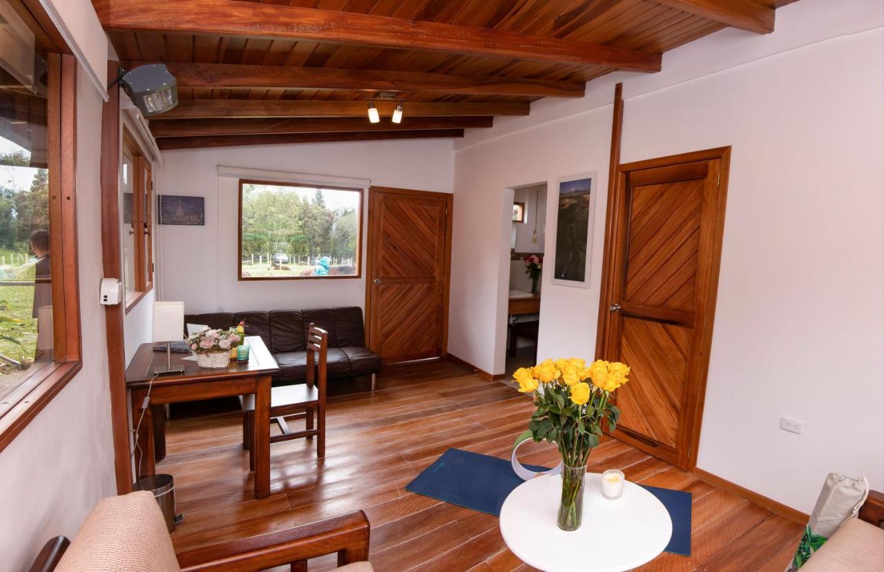 Hosteria Papagayo Cotopaxi Machachi Esterno foto