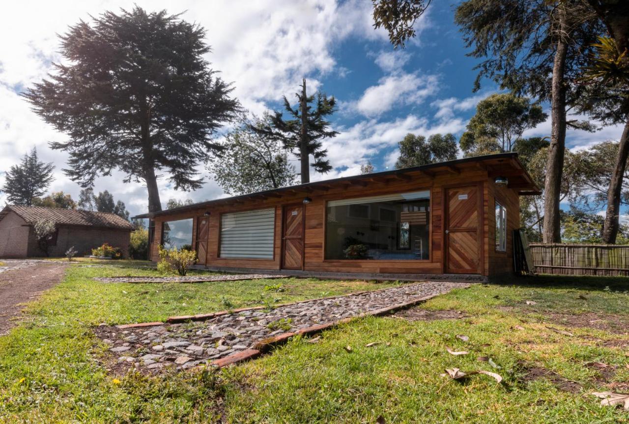 Hosteria Papagayo Cotopaxi Machachi Esterno foto
