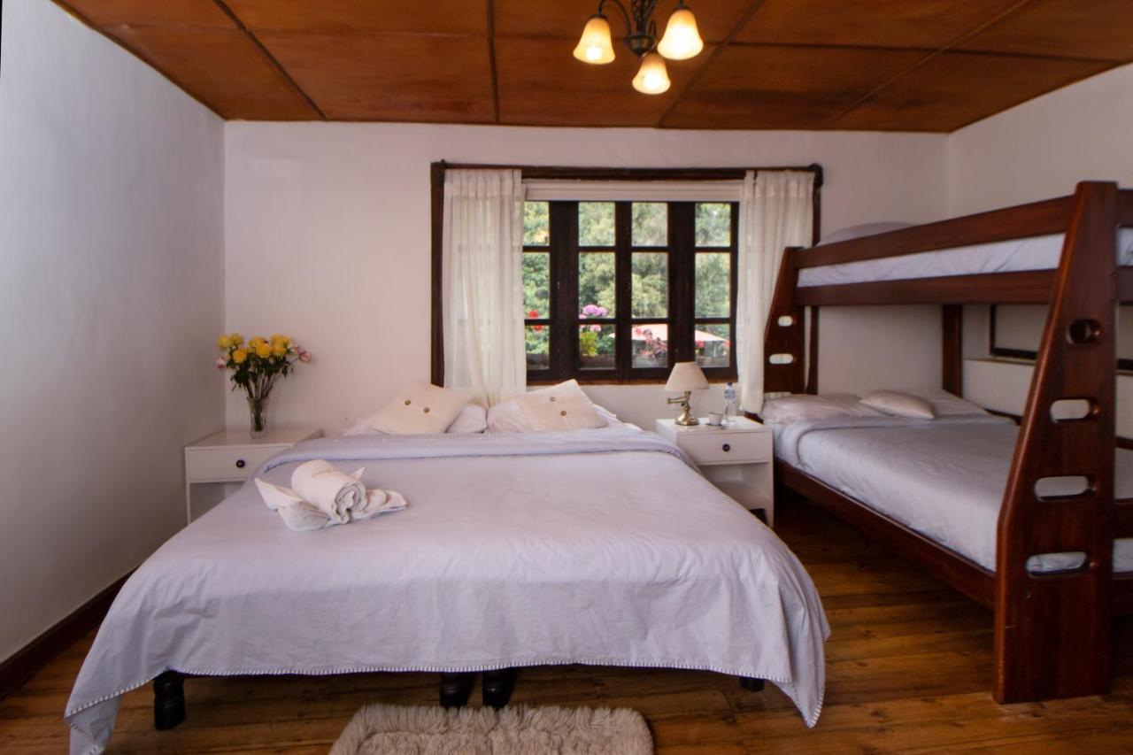 Hosteria Papagayo Cotopaxi Machachi Esterno foto